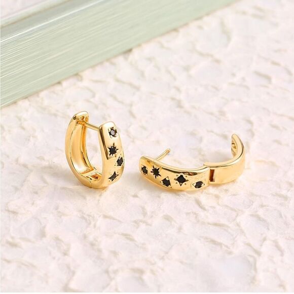 Chunky cubic zirconia hoop huggie earrings - Picture 1 of 4